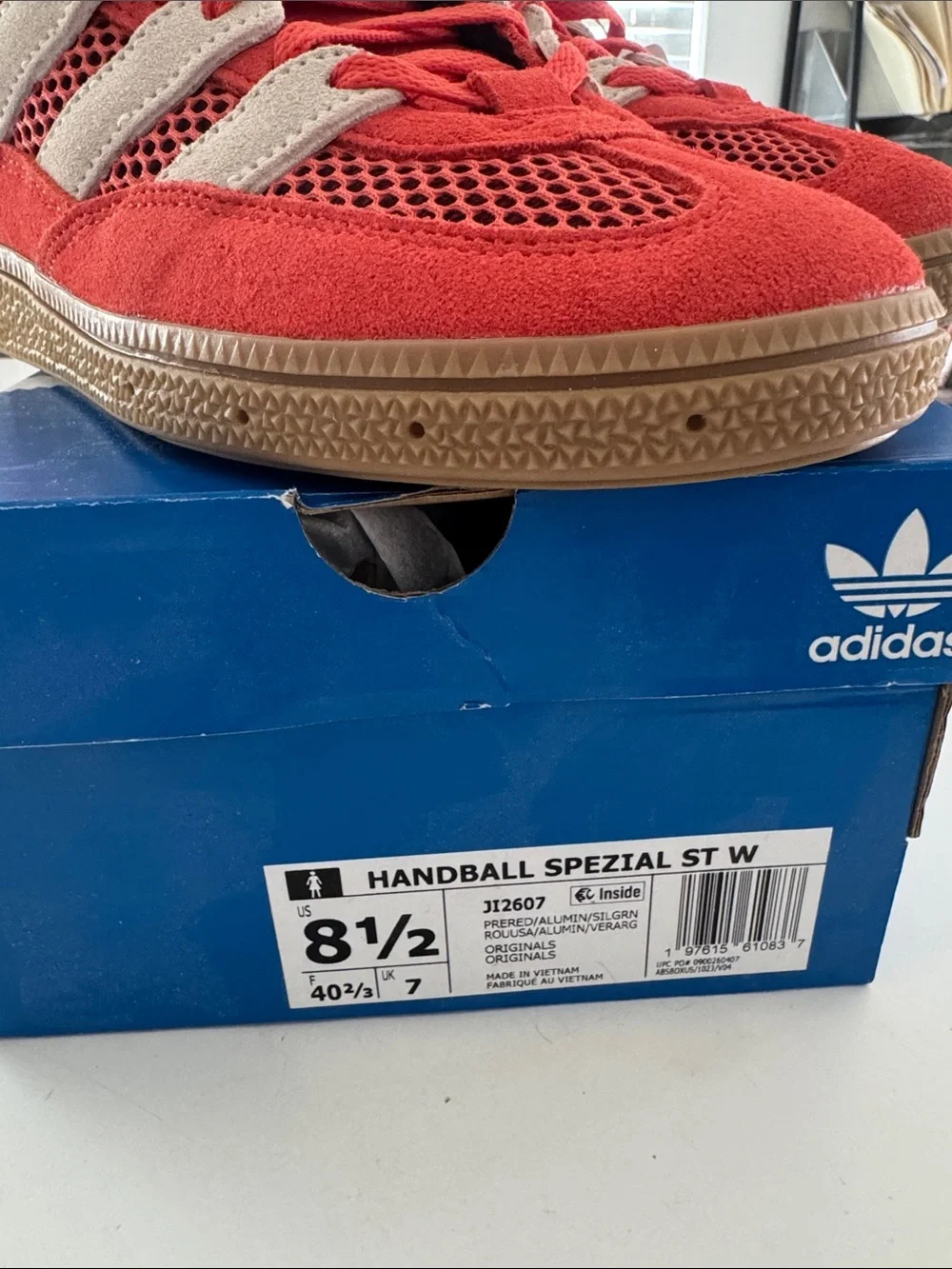 ADIDAS Handball Spezial women’s size 8.5, NWT